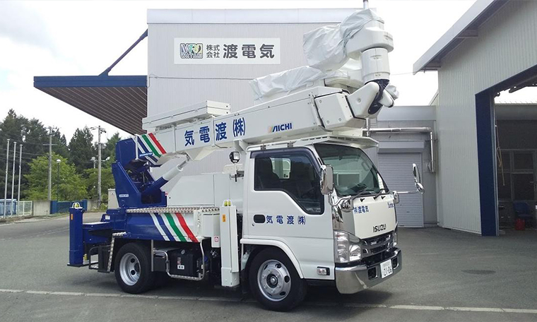 高所作業車