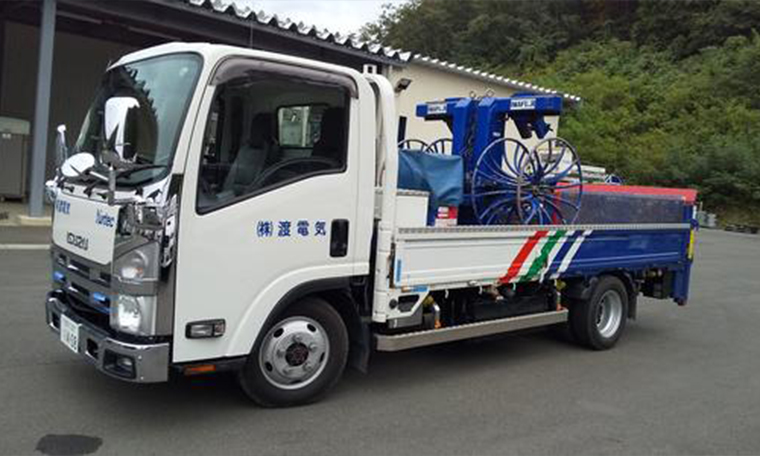 電線巻取車